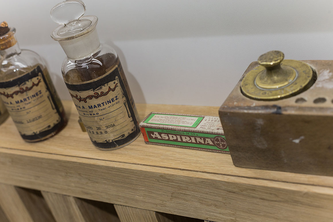 articulos decorativos farmacia martinez de luco bilbao